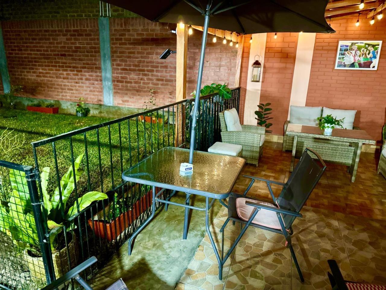 Acogedor Departamento Amoblado En San Miguel, Primer Piso, Wifi. Appartement
